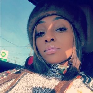 Meet your Posher, Nyk